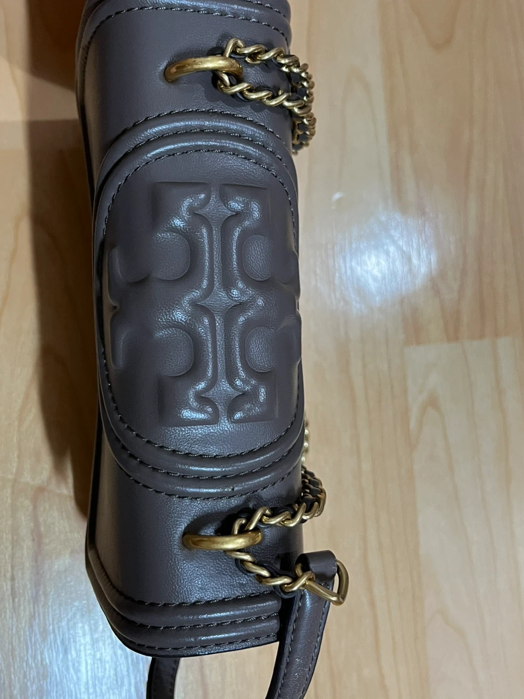 토리버치 퀼팅 체인백 그레이