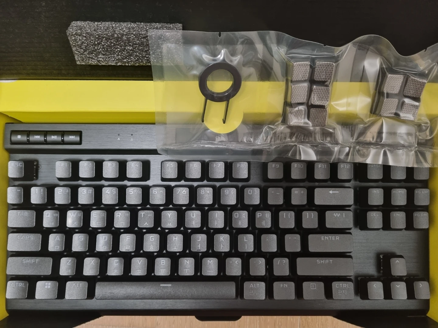 커세어 K70 pro rgb tkl