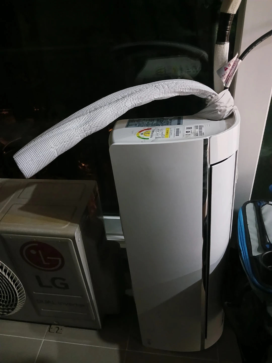 LG 듀얼 인버터 이동식 에어컨 SQ07BDAWHN