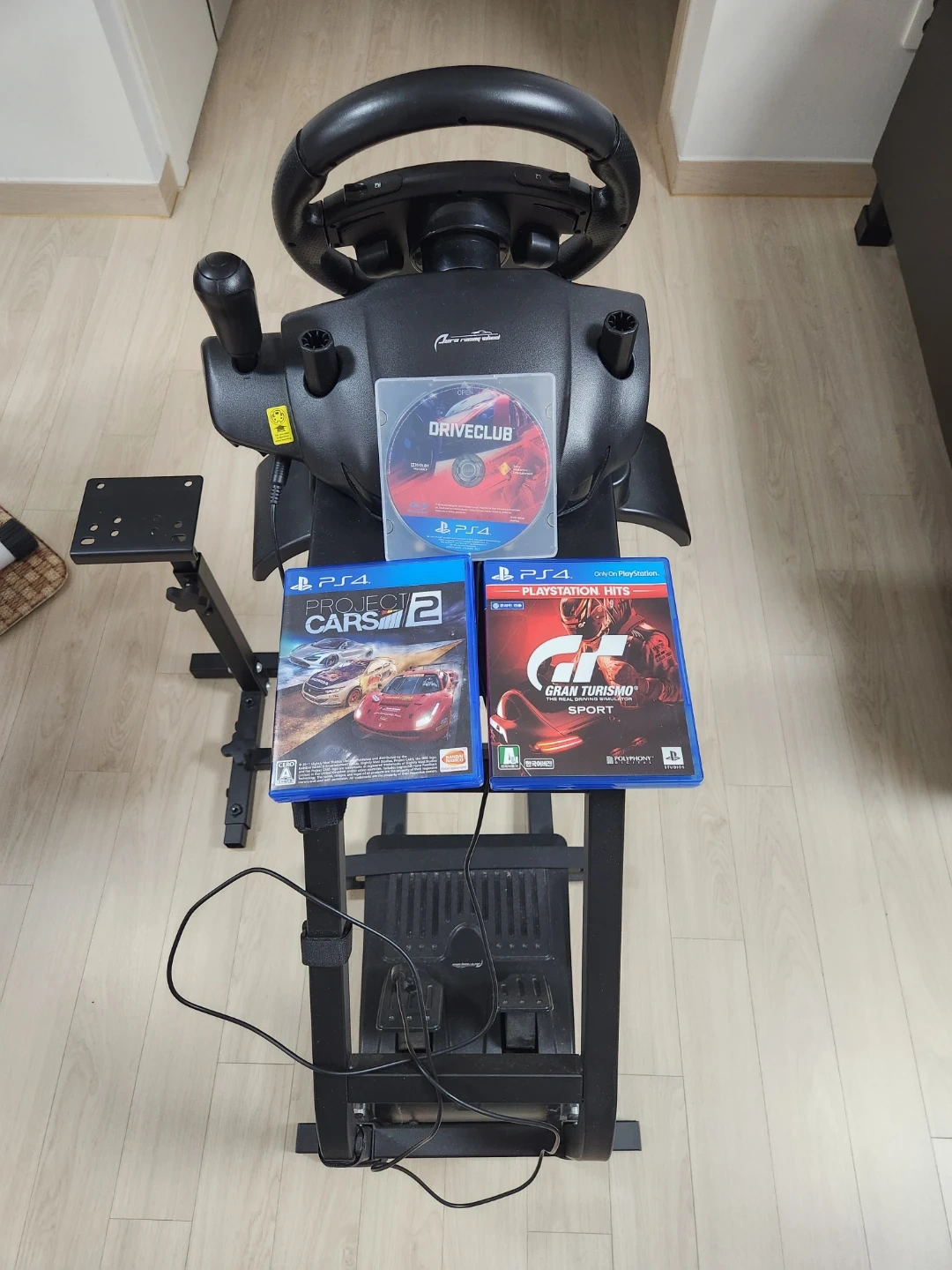 PS4 레이싱 휠 세트 (드라이브클럽, 프로젝트카스2, 그란투리스모 포함)