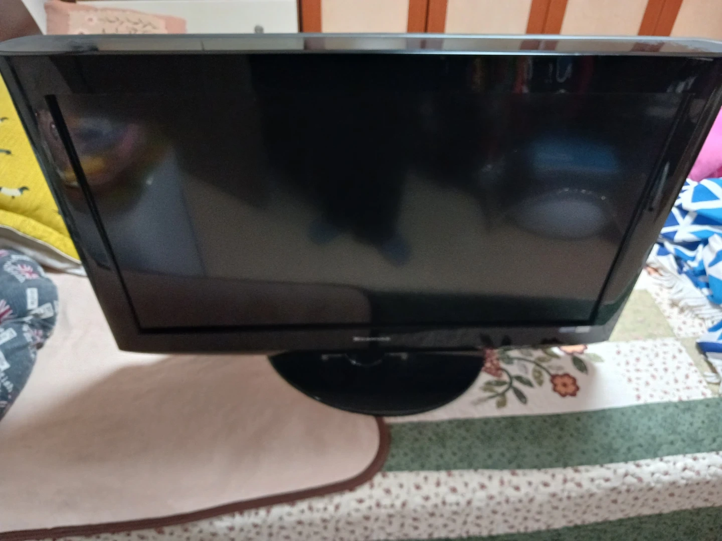 LG 32LH20D 32인치 LCD TV 한바다 중학교 부근 직거래