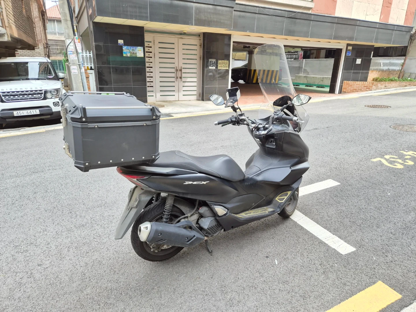혼다 PCX 125abs 블랙 탑박스 포함 | 스포츠/레저 | 당근 중고거래