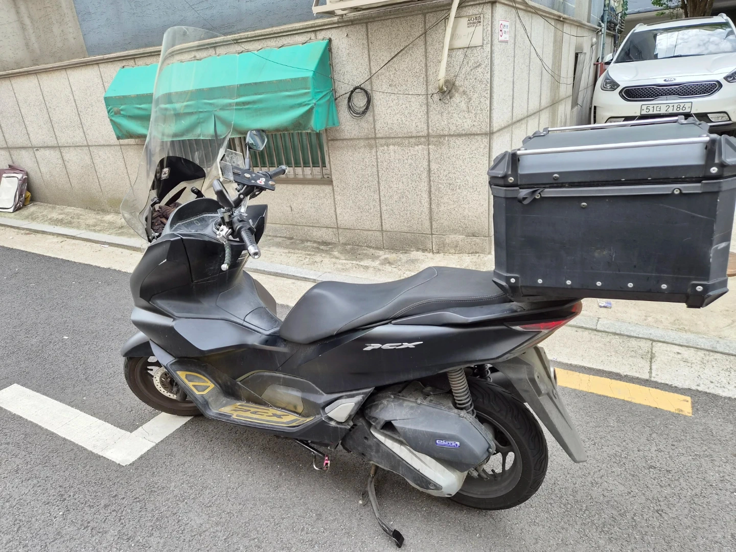 혼다 PCX 125abs 블랙 탑박스 포함 | 스포츠/레저 | 당근 중고거래