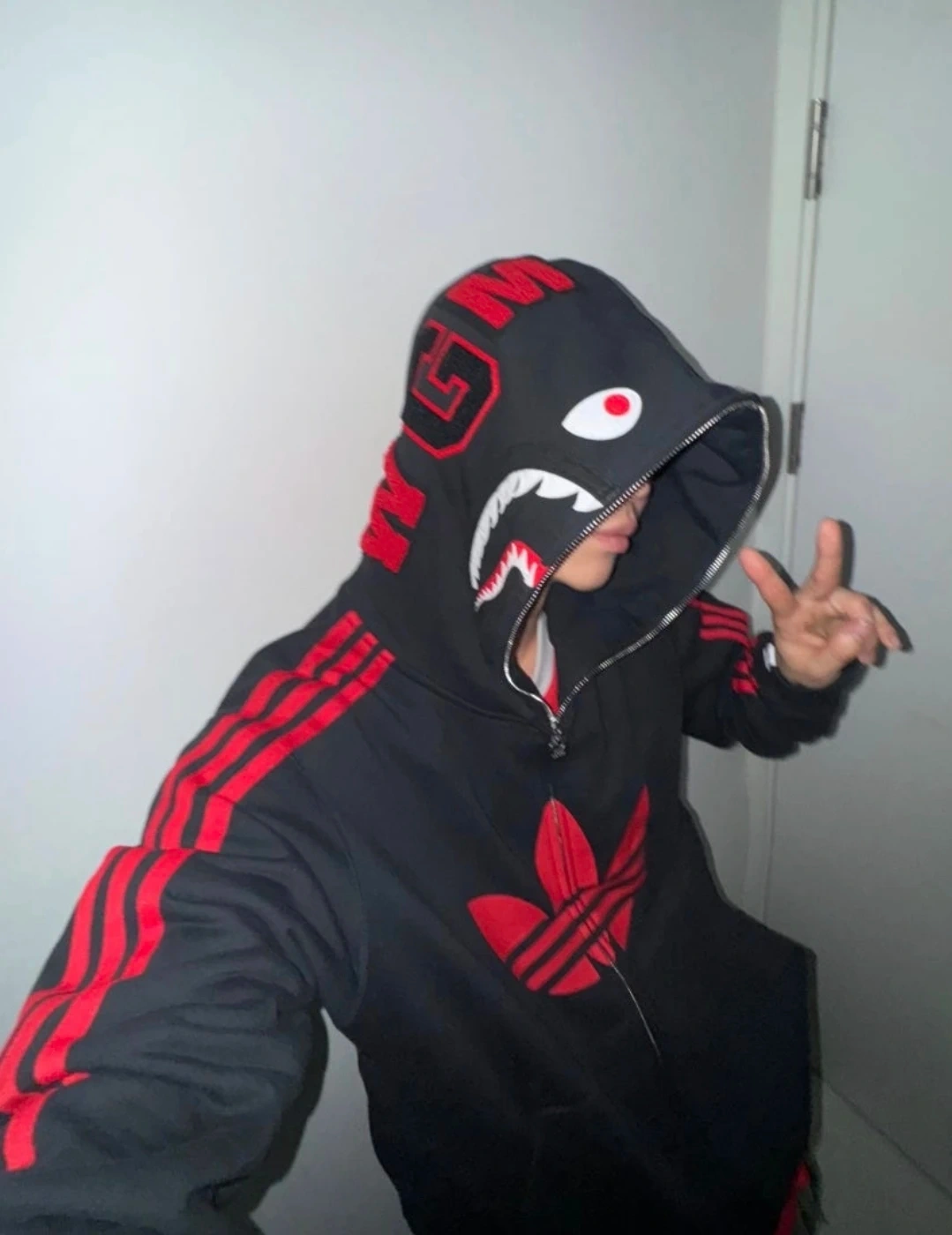 아디다스 X 베이프 얼티밋 샤크 후드집업 블랙 XL
