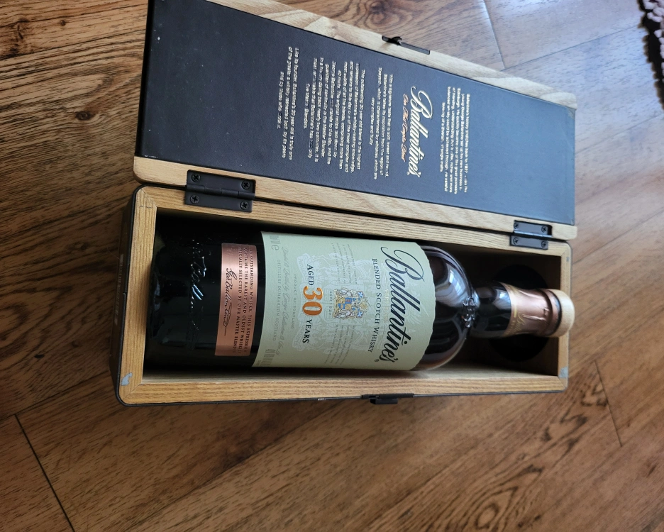 발렌타인 30년산 위스키 우드 케이스