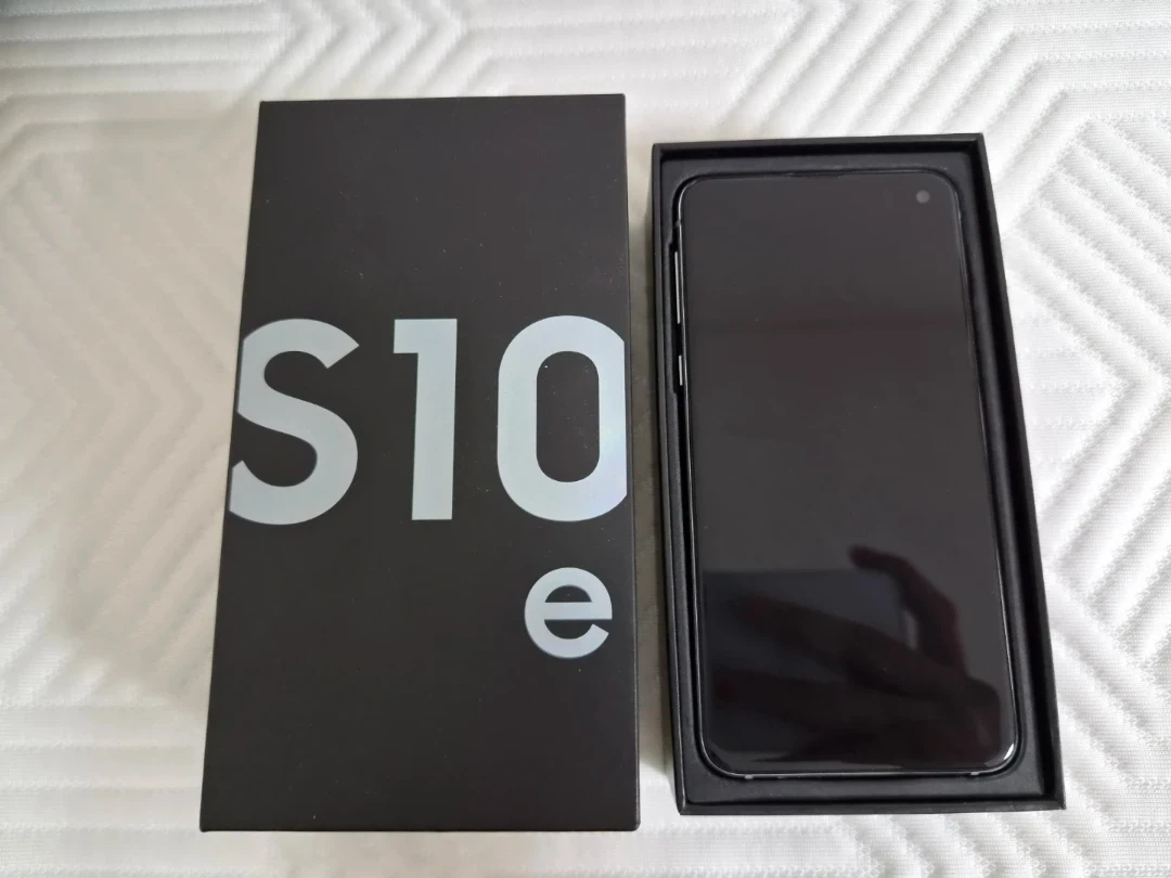 갤럭시 S10e 프리즘화이트