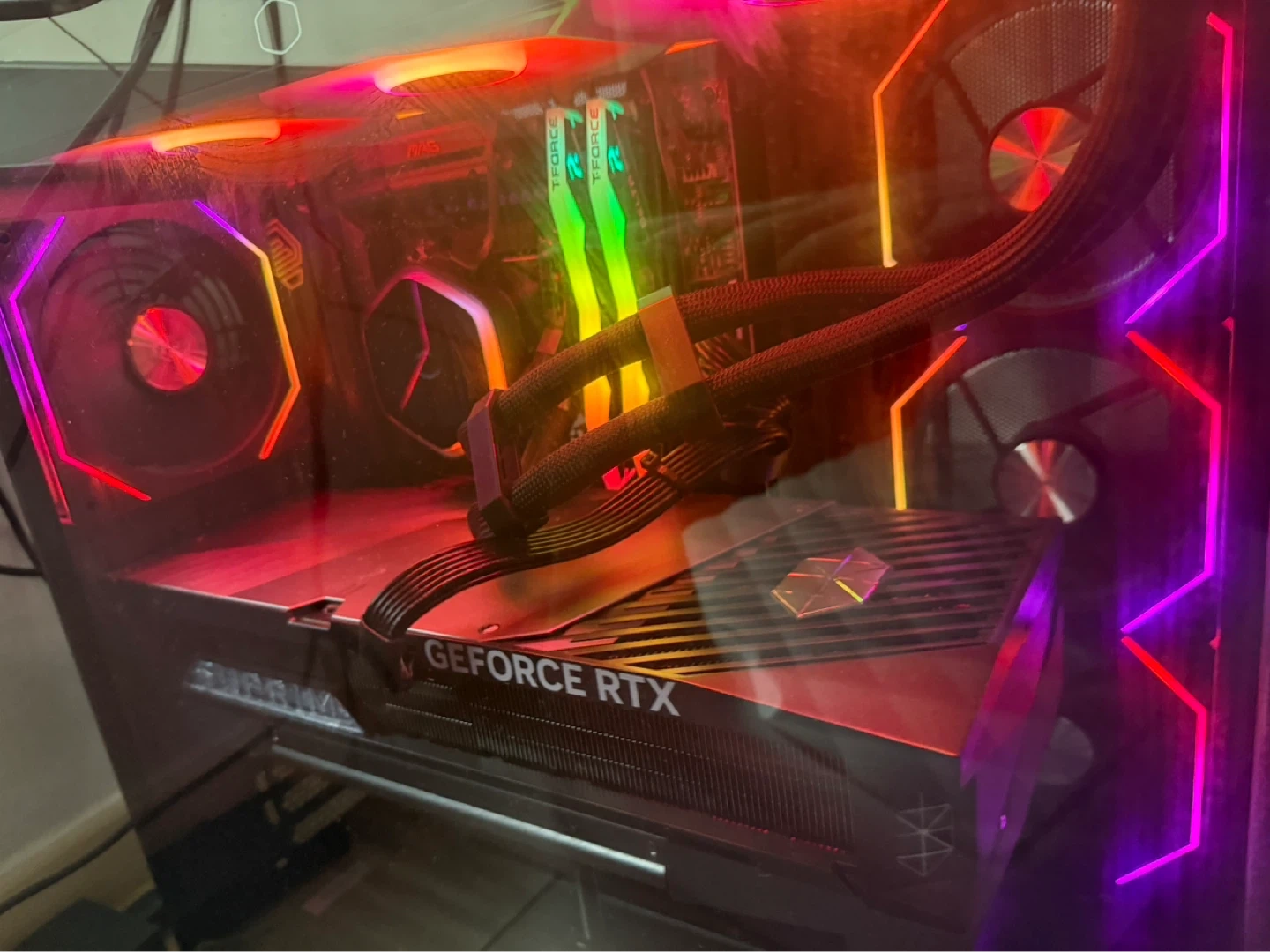 (쿨거시 가격⬇️) 9950x3d + 5090슈프림 + 64gb (개별구매 문의) 컴퓨터 본체