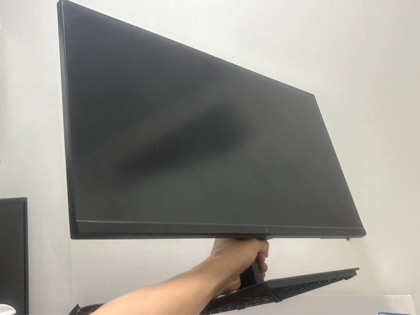 주연테크 V28UE 28인치 4K UHD 모니터