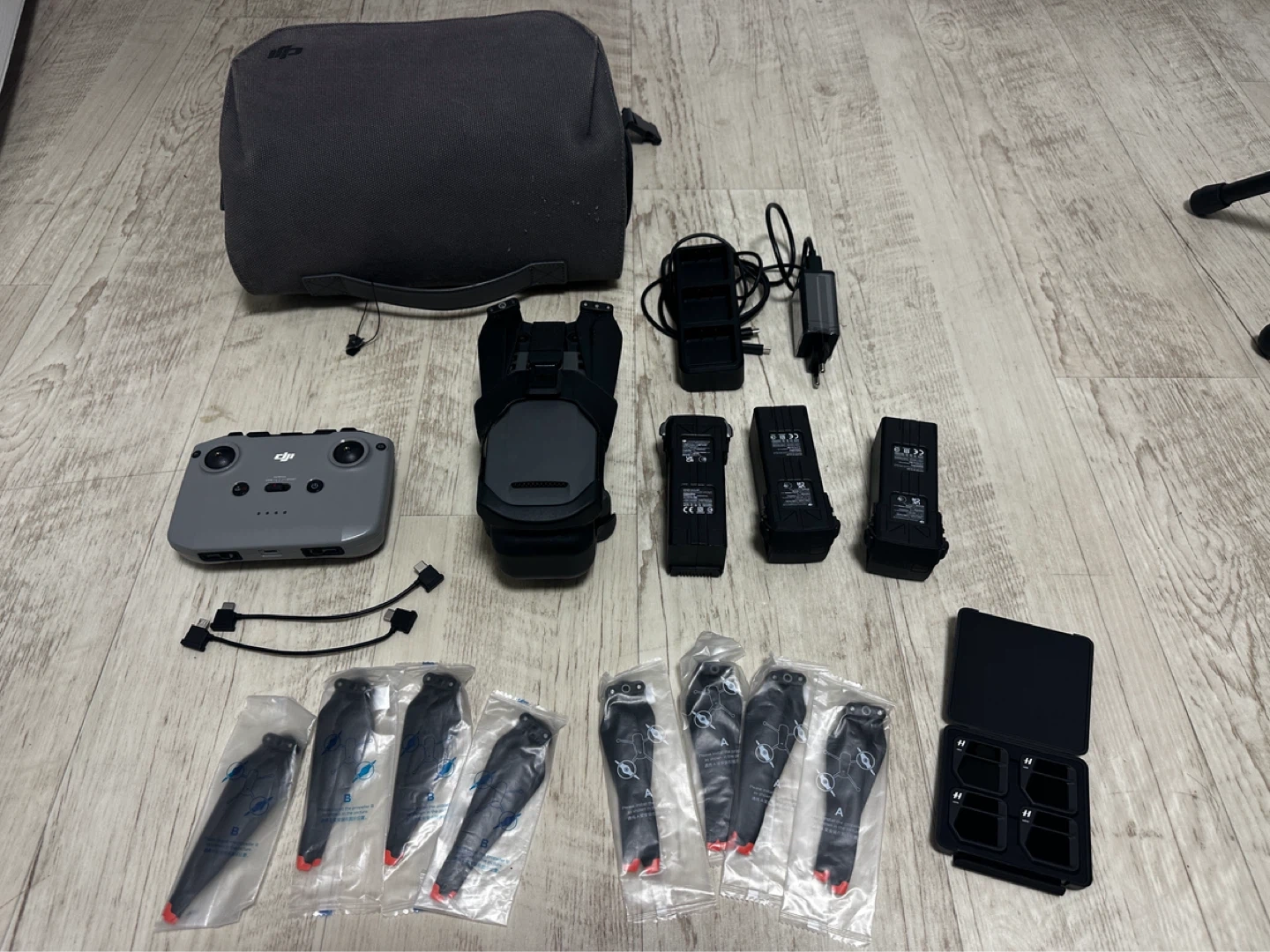 DJI mavic3 매빅 3 플라이 모어 콤보