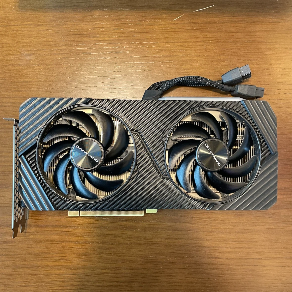 RTX4070 Super 고스트 D6X 12GB 그래픽카드