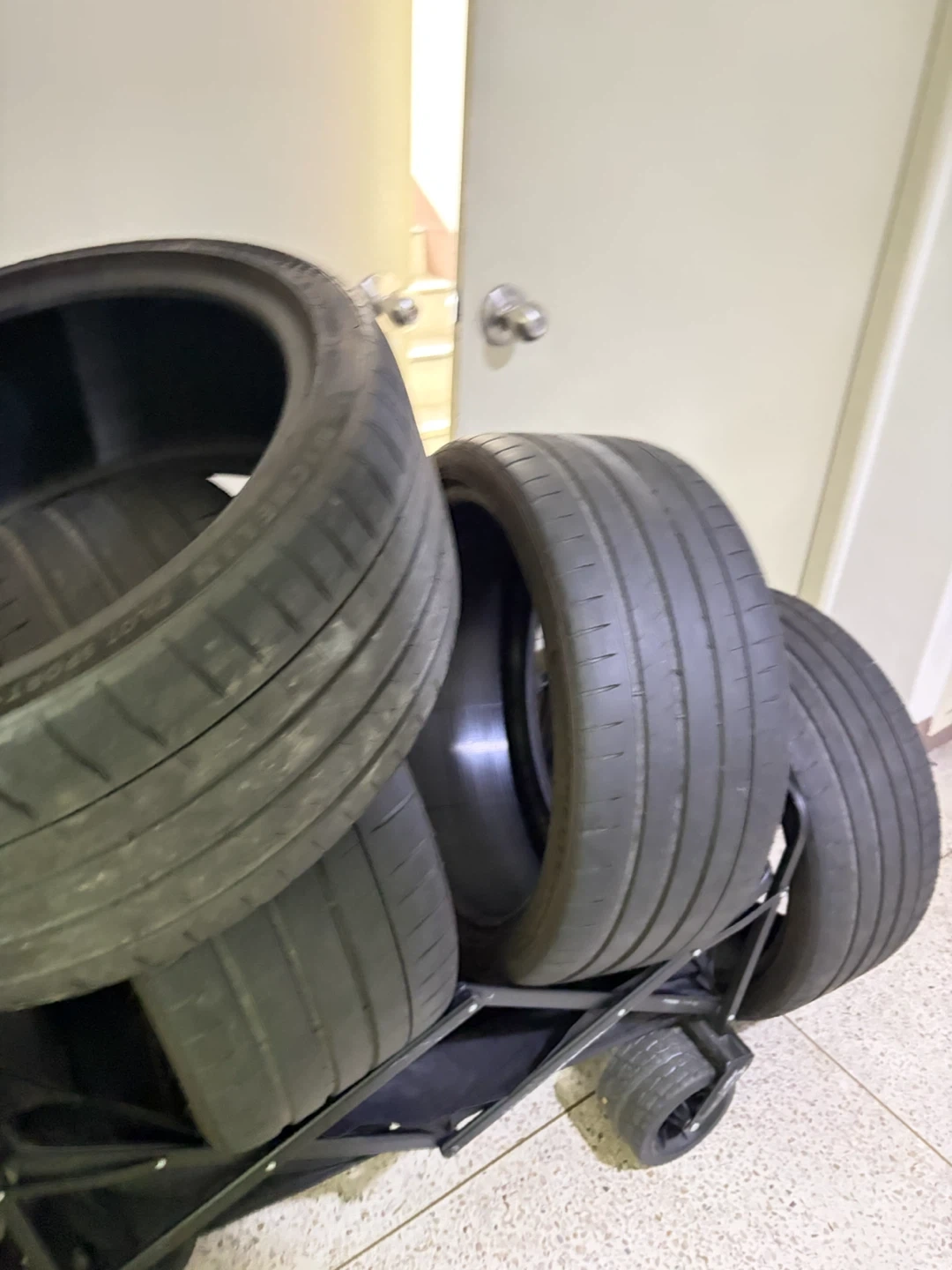 아반떼N 미쉐린 파일럿 스포츠4S 245/35ZR19 중고타이어