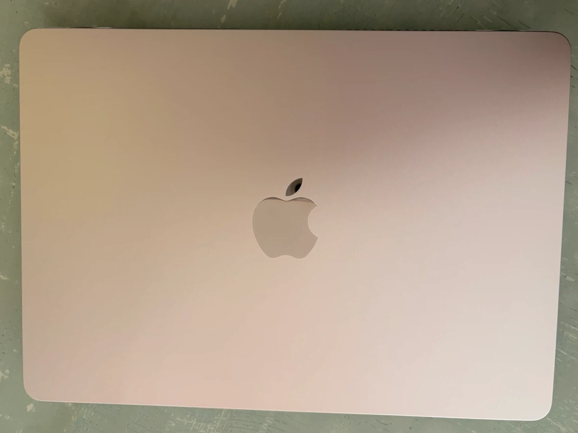 맥북 에어 M4 실버 13인치 16GB , 512GB (상태최상 / 배터리효율 100)