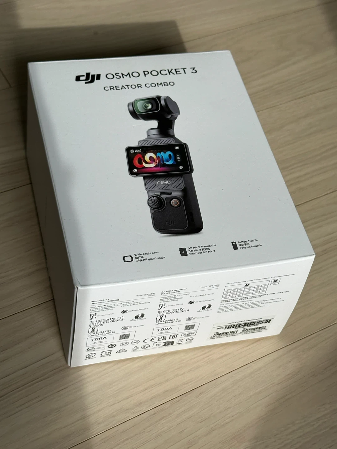 DJI 오즈모 포켓3 크리에이터 콤보