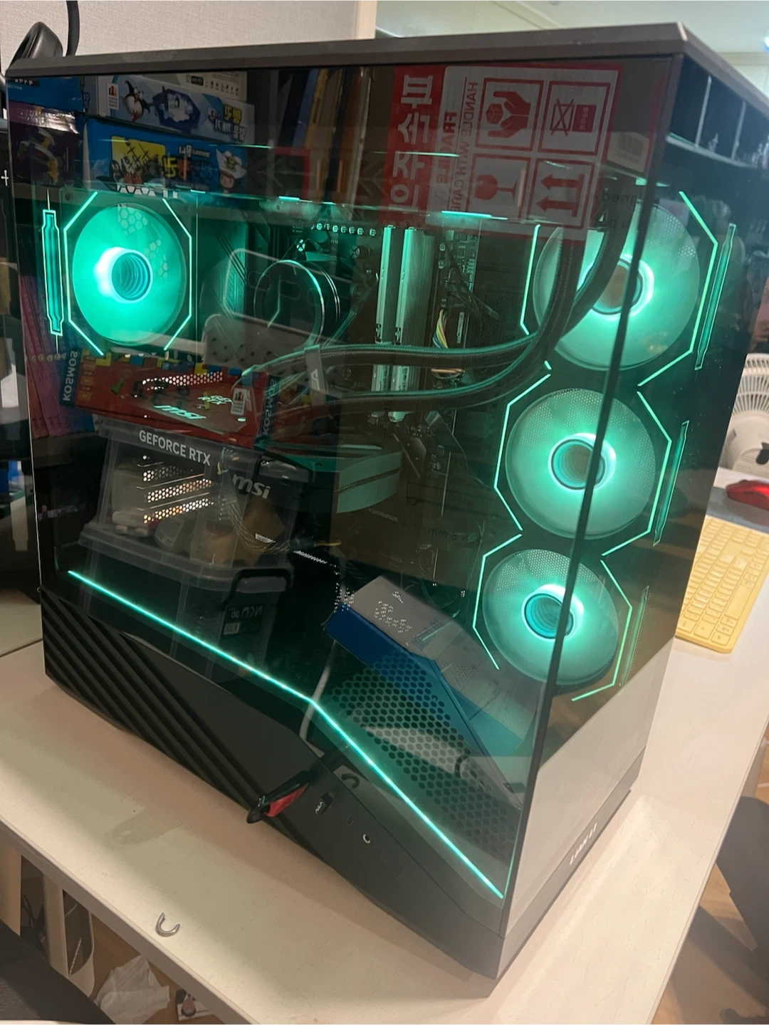 9800X3D / RTX 5060 Ti / DDR5 32GB / MSI b650 토마호크 / 게이밍 PC