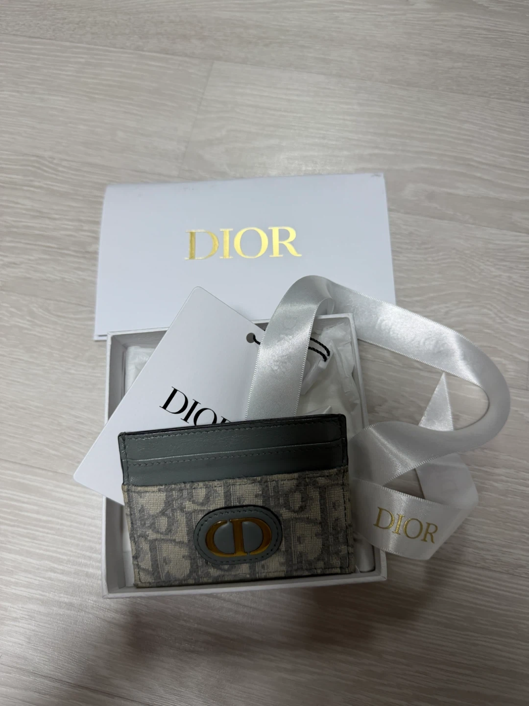 디올 오블리크 카드지갑 그레이
