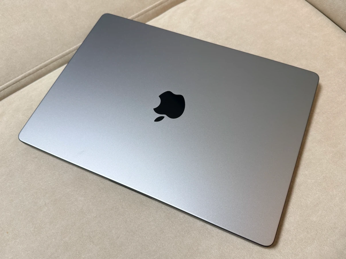 애플 맥북 프로 14인치 16GB RAM 1TB SSD 스페이스 그레이