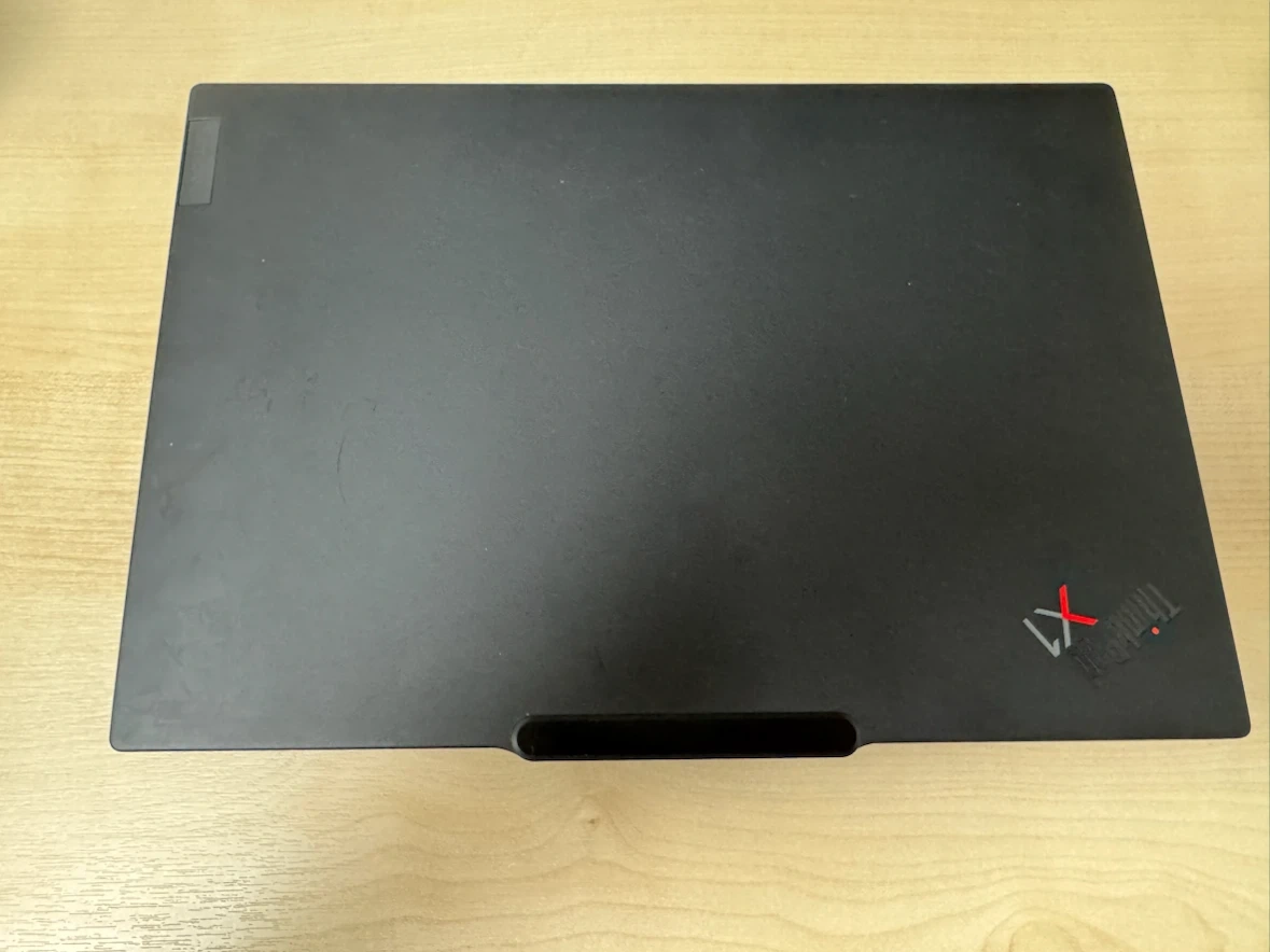 ThinkPad X1 Carbon Gen 12 i7 32GB RAM 477GB SSD