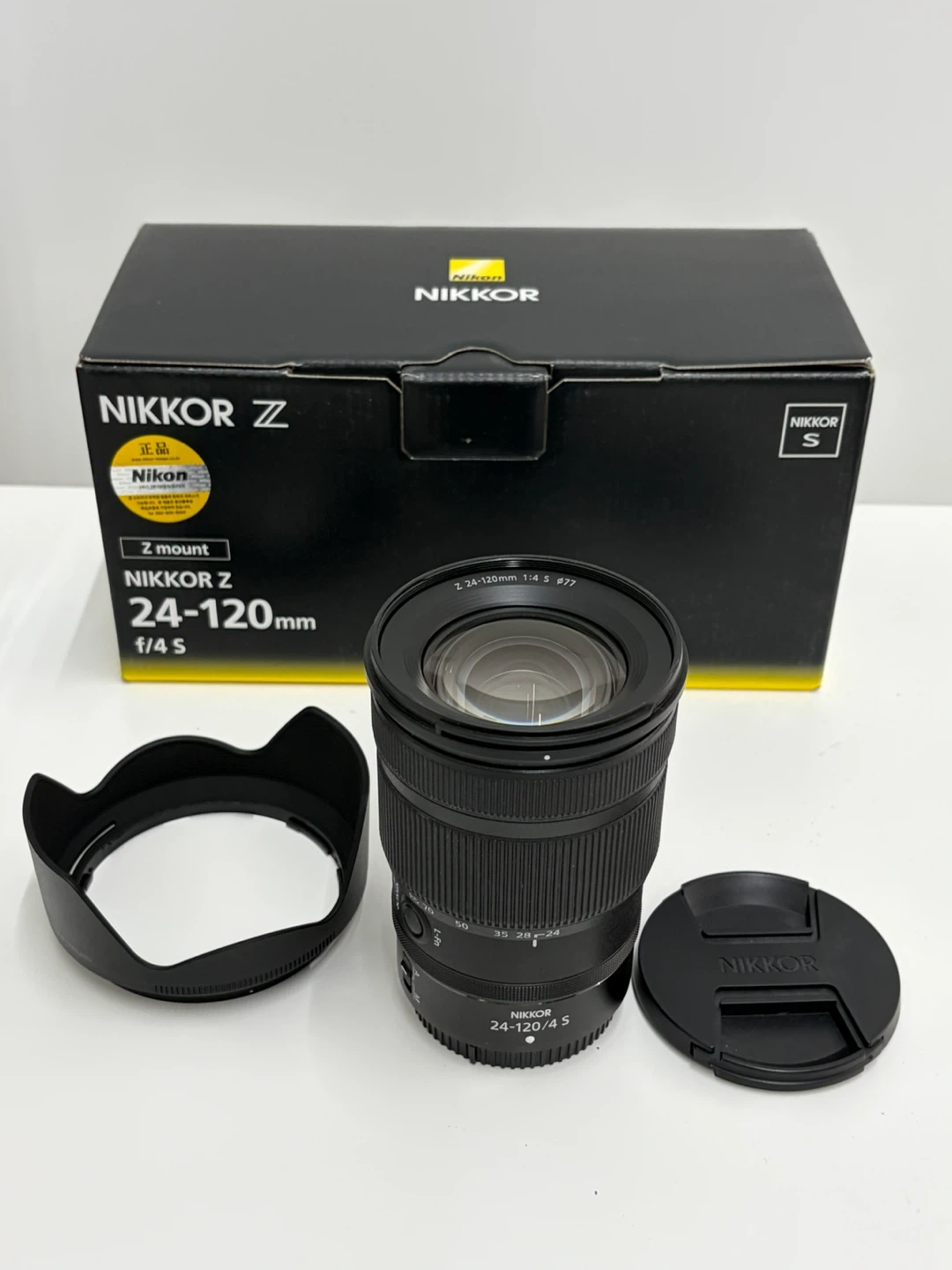 니콘 NIKKOR Z 24-120mm f/4 S 렌즈