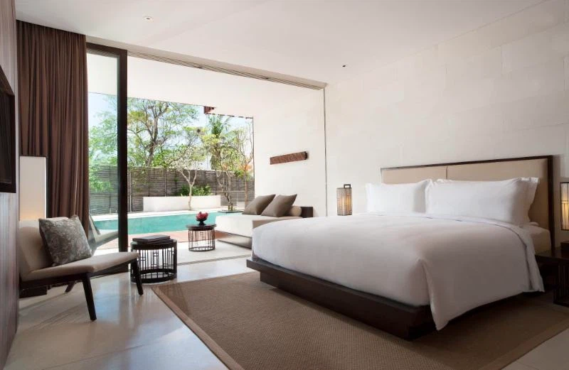 발리 Alila Seminyak 5성급 리조트 양도 (8/5-8/8)