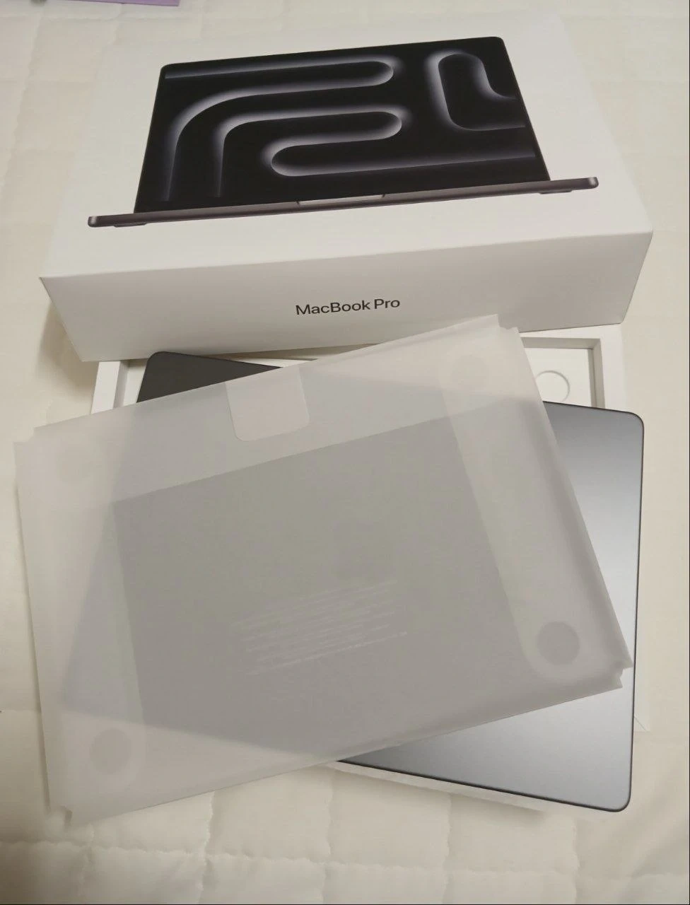 맥북프로 M4 14인치 16GB/512GB 판매합니다