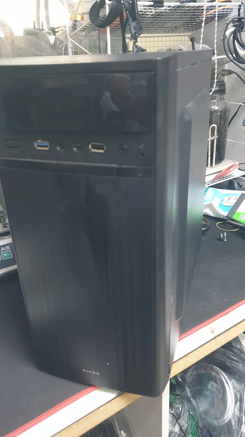 라이젠 5 2600 / GTX 1660 / 16GB RAM / SSD 120/ hdd1tb PC 본체
