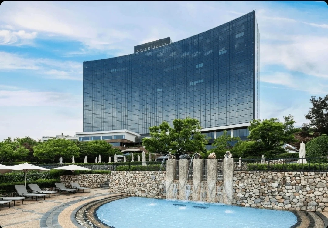 8/17-18 (광복절 연휴) 그랜드 하얏트 서울 / 조식, 야외수영장 포함