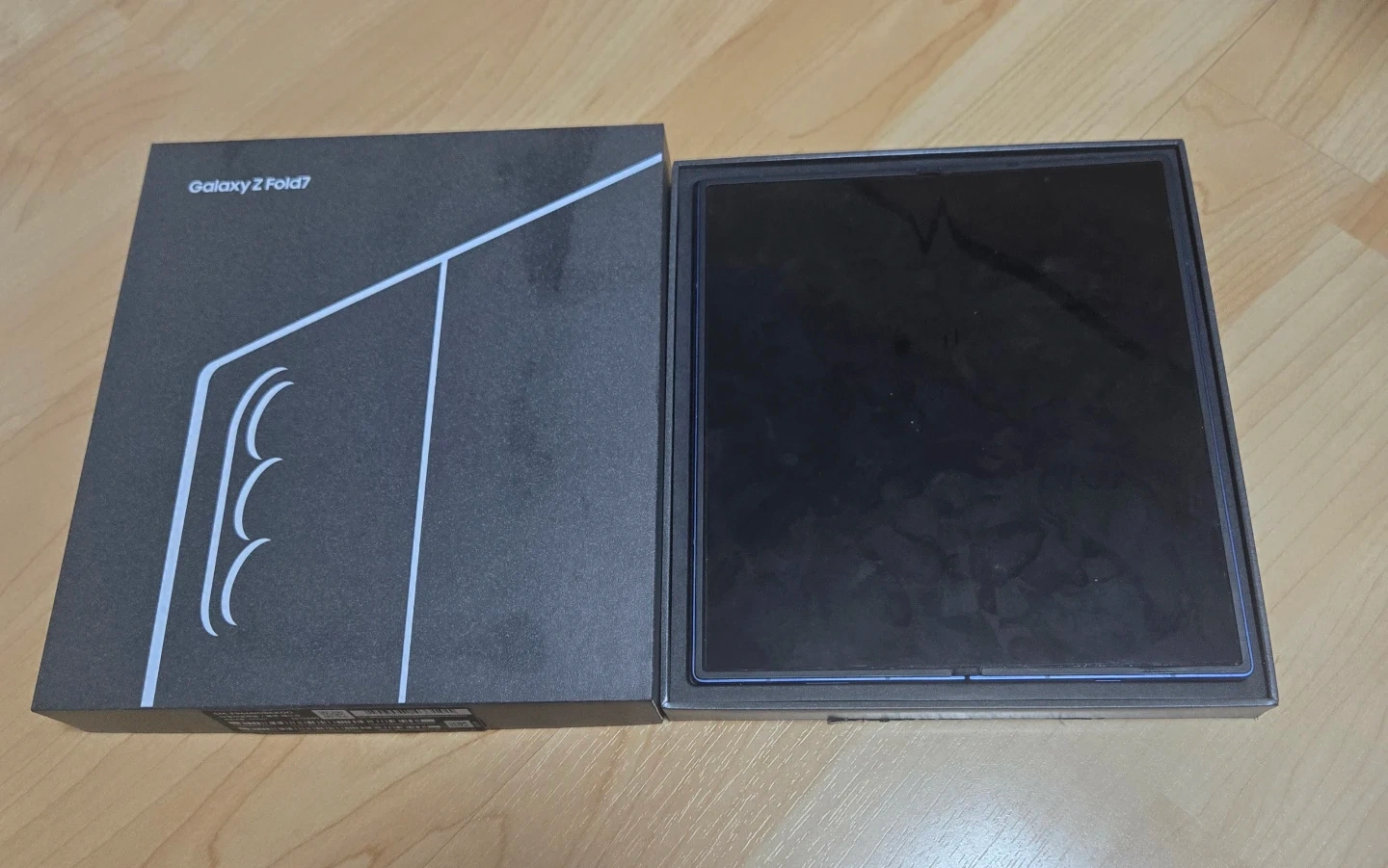 (올갈이) 갤럭시 폴드7 자급제 256GB 블랙 팔아요