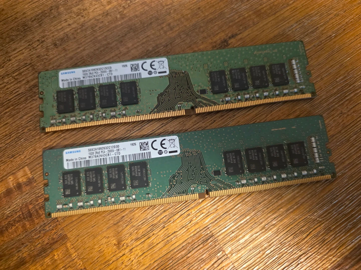 삼성 DDR4 16GB 램 2개