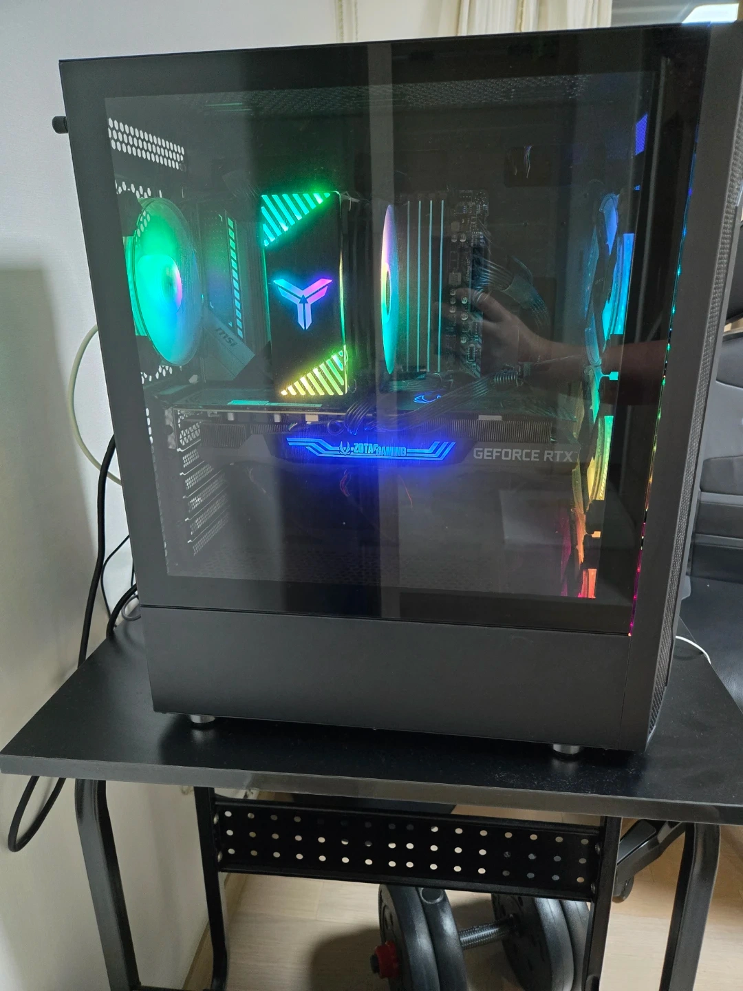 AMD 5600X RTX 3070 Ti 게이밍 컴퓨터 본체
