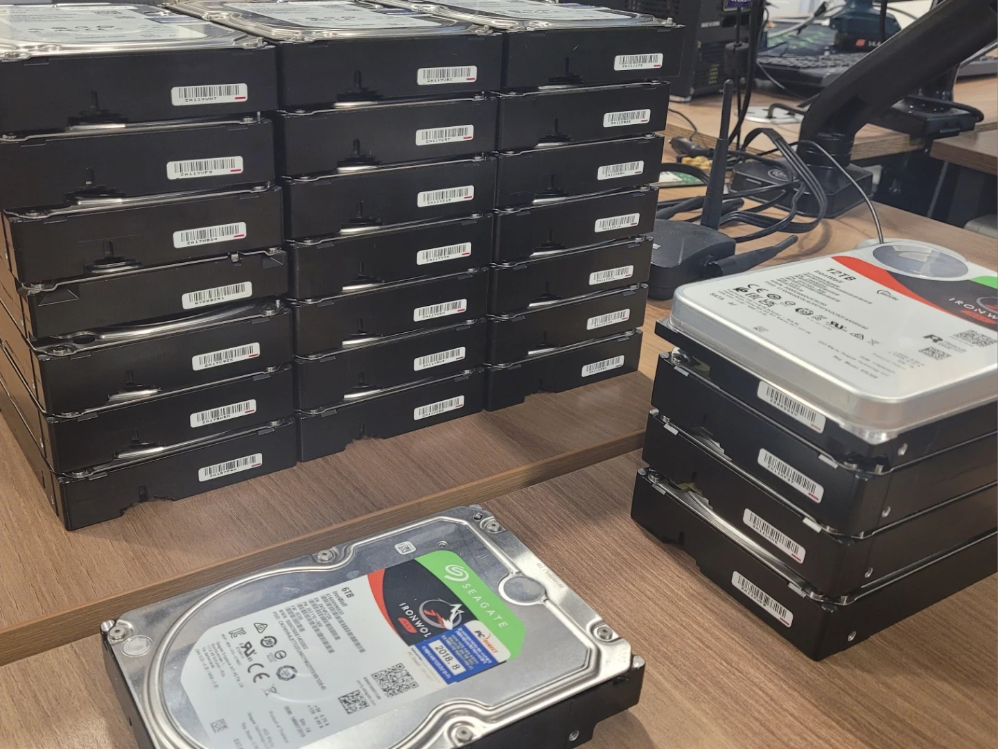 중고 Seagate HDD 판매 (2TB·6TB·8TB·12TB)