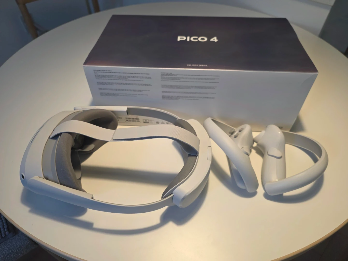 피코 4(Pico4) VR 256GB 헤드셋 풀박스