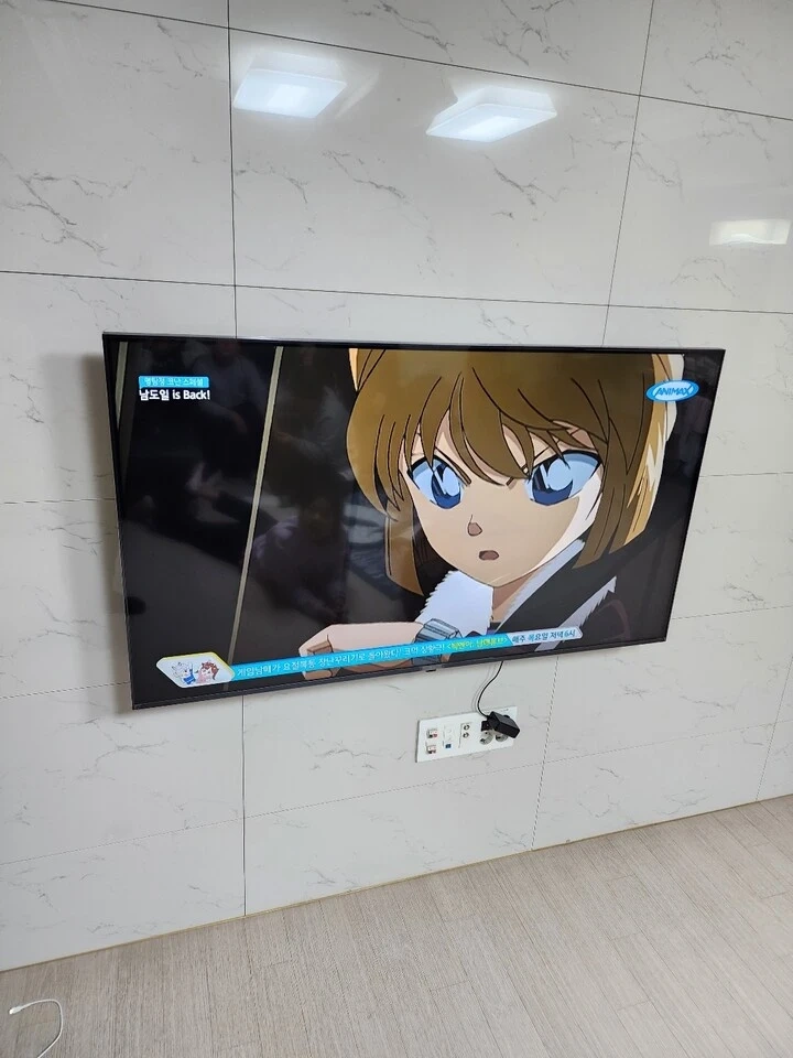 LG 55인치 4K UHD 스마트 TV 최고사양 한달사용 (스or벽)