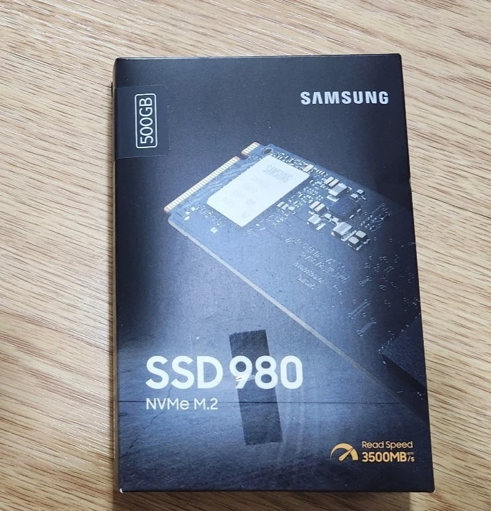 삼성전자 980 NVMe M.2 SSD 500GB 및 SK하이닉스 Gold P31 SSD 1T