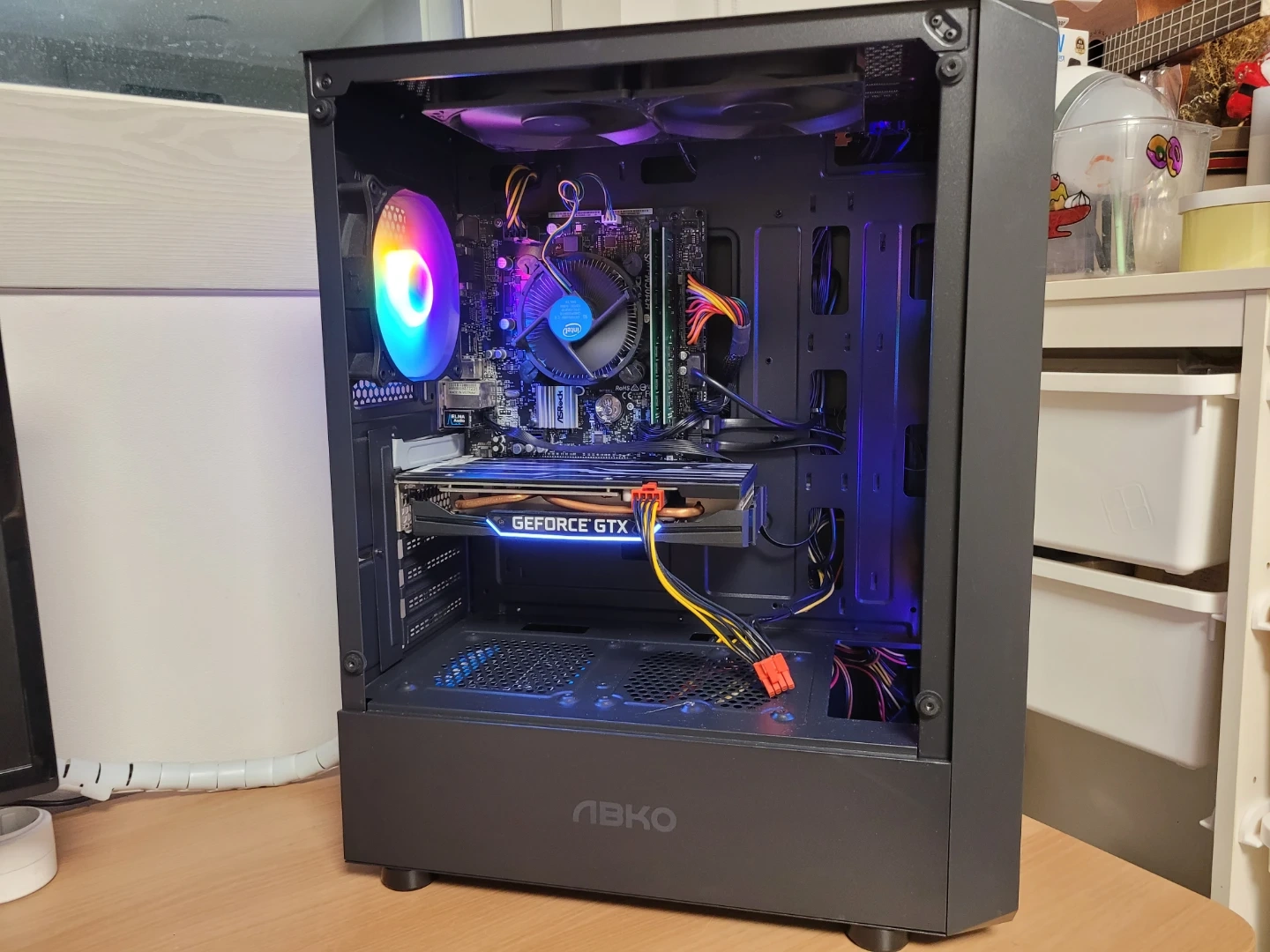 ๐ฅ๊ฐ์ฑ๋น ๊ฒ์ด๋ฐ ๋ณธ์ฒด๐ฅ i5 9400,16GB,GTX 1660, ssd 256, HDD 1TB ๋ฐฐ๋ฌ๊ฐ๋ฅ