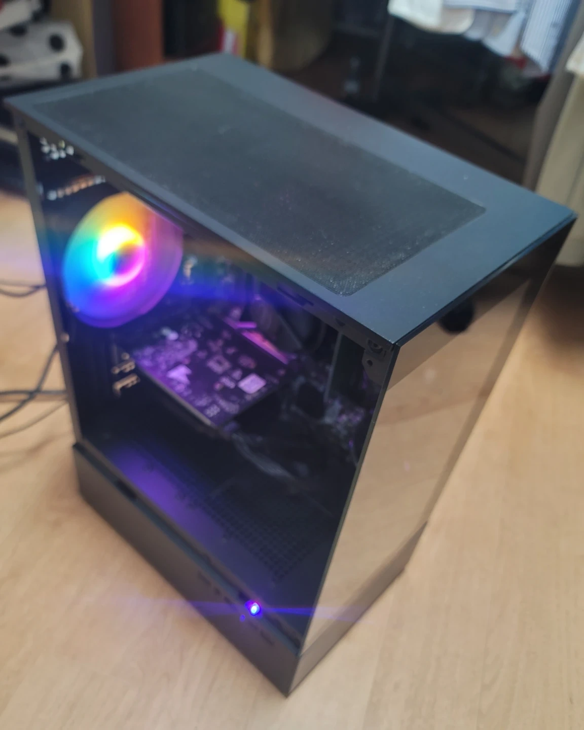 인텔 i5-8500 게이밍 PC
