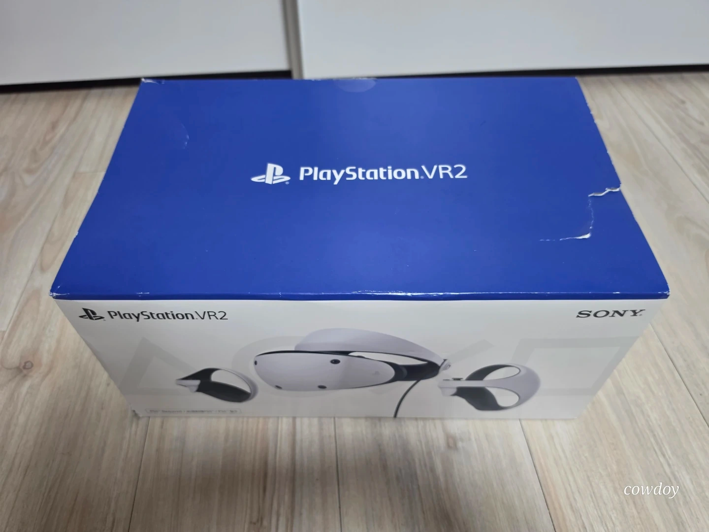소니 플레이스테이션 VR2 판매합니다.