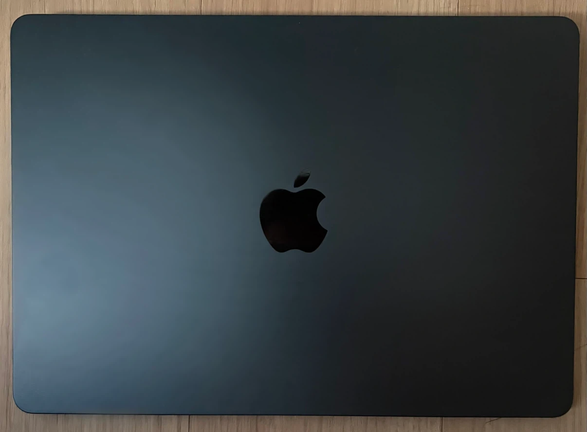 맥북 M3 칩 탑재 MacBook Air 13 - 미드나이트