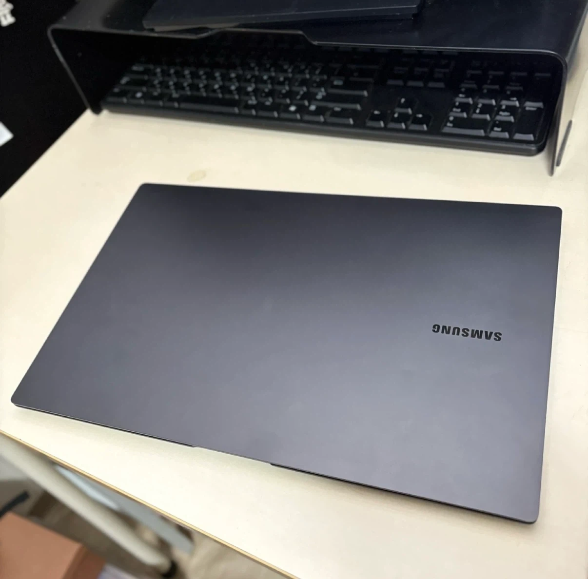 삼성 갤럭시북2 프로 NT950XEE-X71AG 노트북