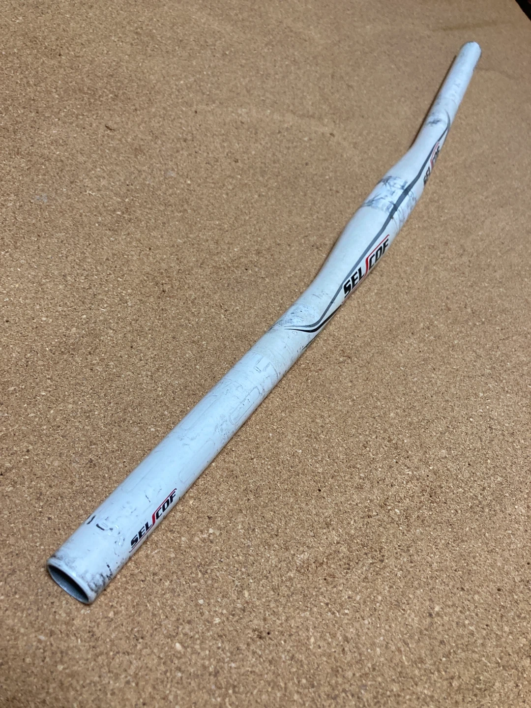 SELCOF XC FLAT 알루미늄 핸들바 600mm