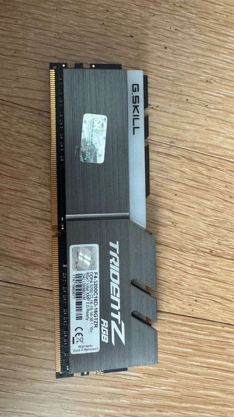 G.SKILL 트라이던트Z RGB DDR4 16GB(8GBx2) 3200MHz