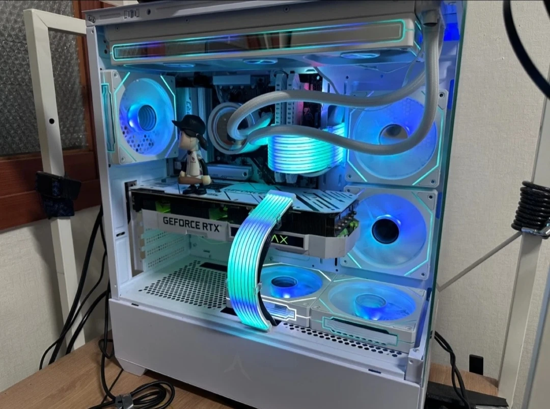 RTX 3080 Ti 게이밍 PC