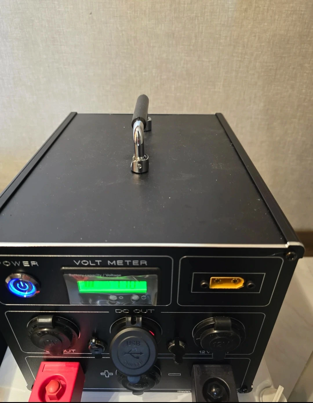 초가성비캠핑용 파워뱅크 16.8v 4s 100a 미사용 가이드모터 차박용