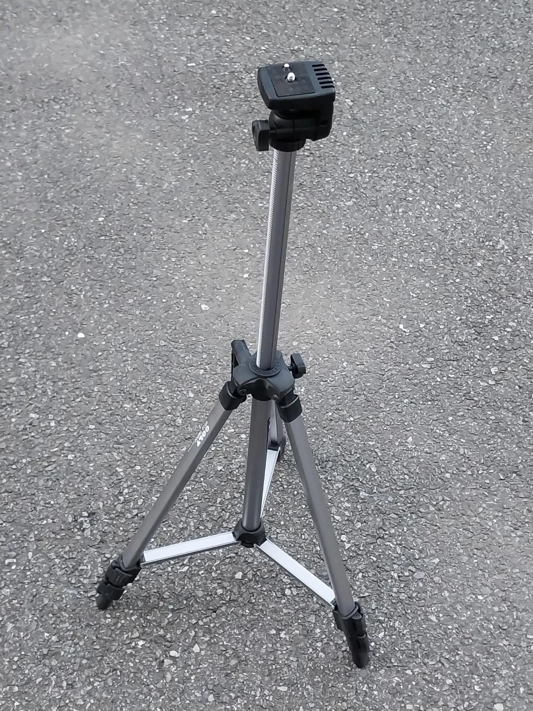 카메라 삼각대