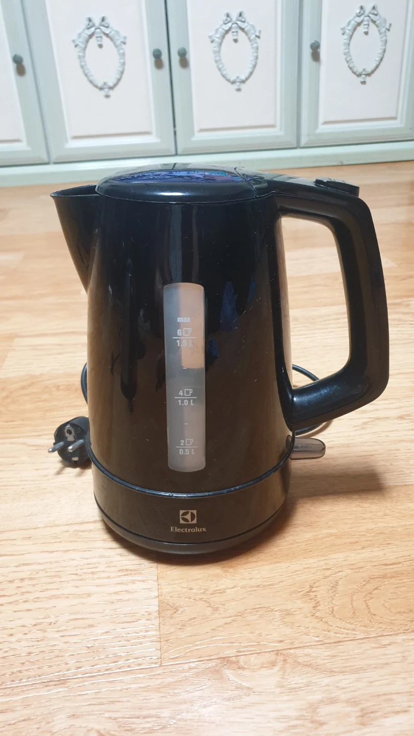 일렉트로룩스 블랙 전기포트 1.5L
