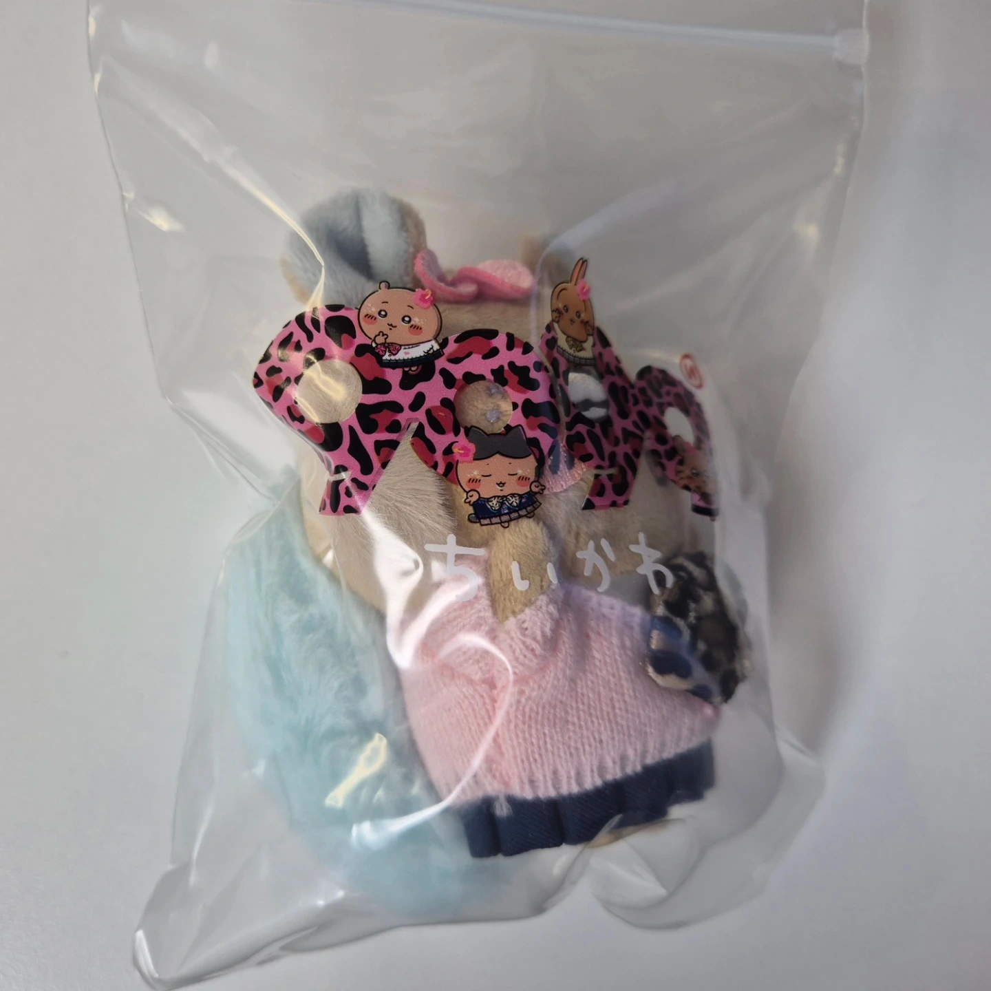 현물/치이카와 9090 갸루 모몽가 마스코트 키링 미개봉 새상품