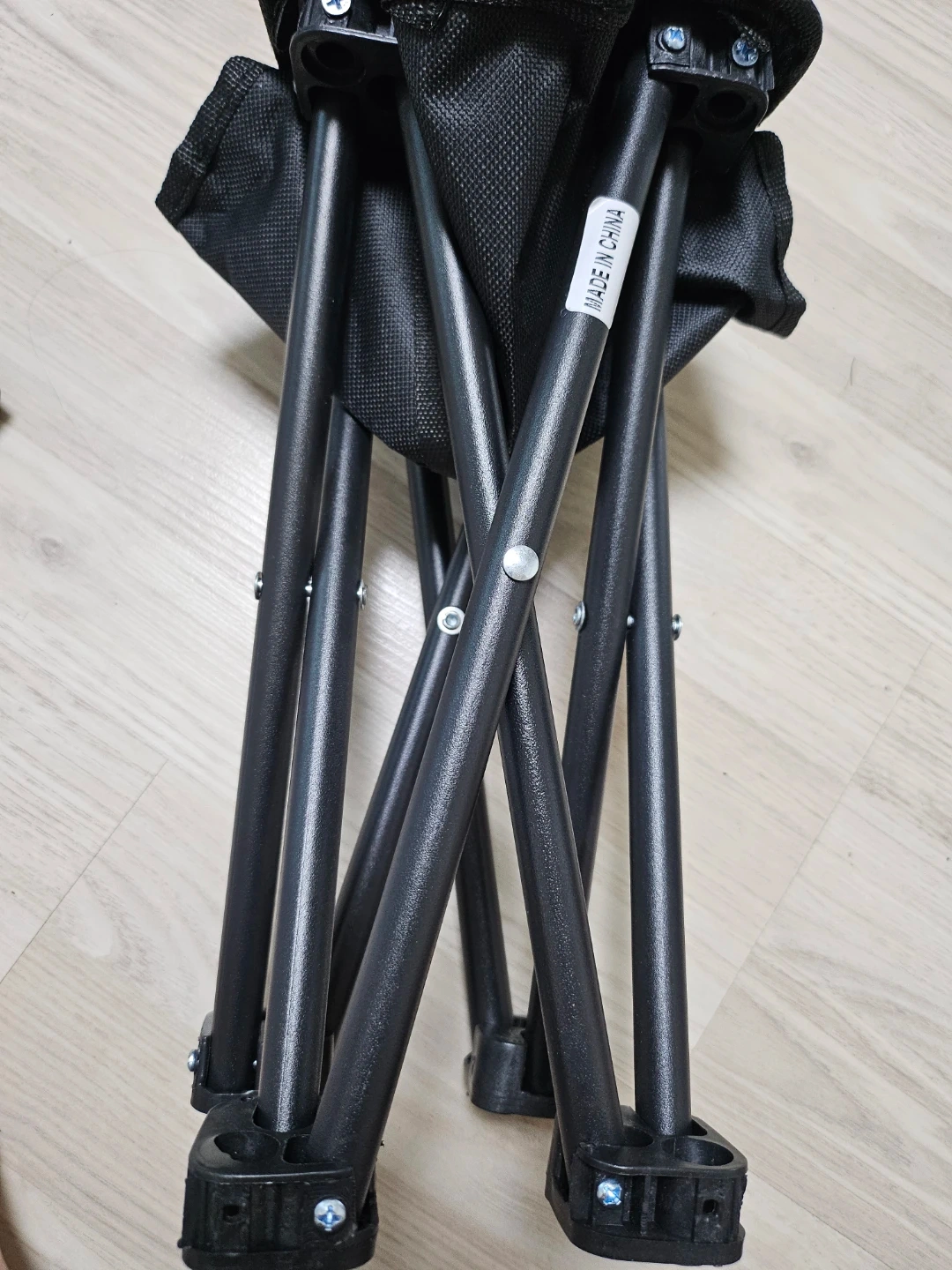 블랙 접이식 캠핑 의자
