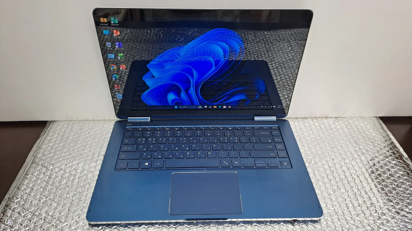 2in1 삼성 노트북 Pen S NT951SBE 블루 16GB 512GB
