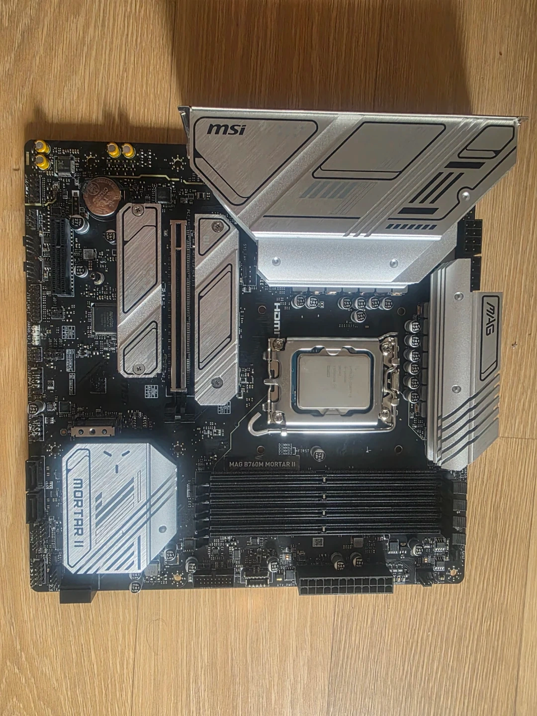 MSI MAG B760M 박격포2 메인보드 +14900K cpu 팝니다.