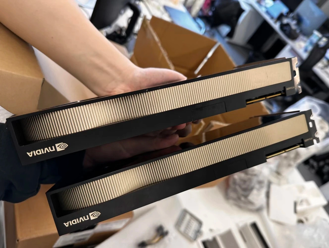 NVIDIA RTX A6000/5000/4500/4000/2000 구매