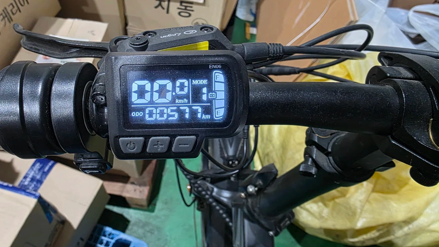볼트몬스터 VT700 전기자전거 팻바이크